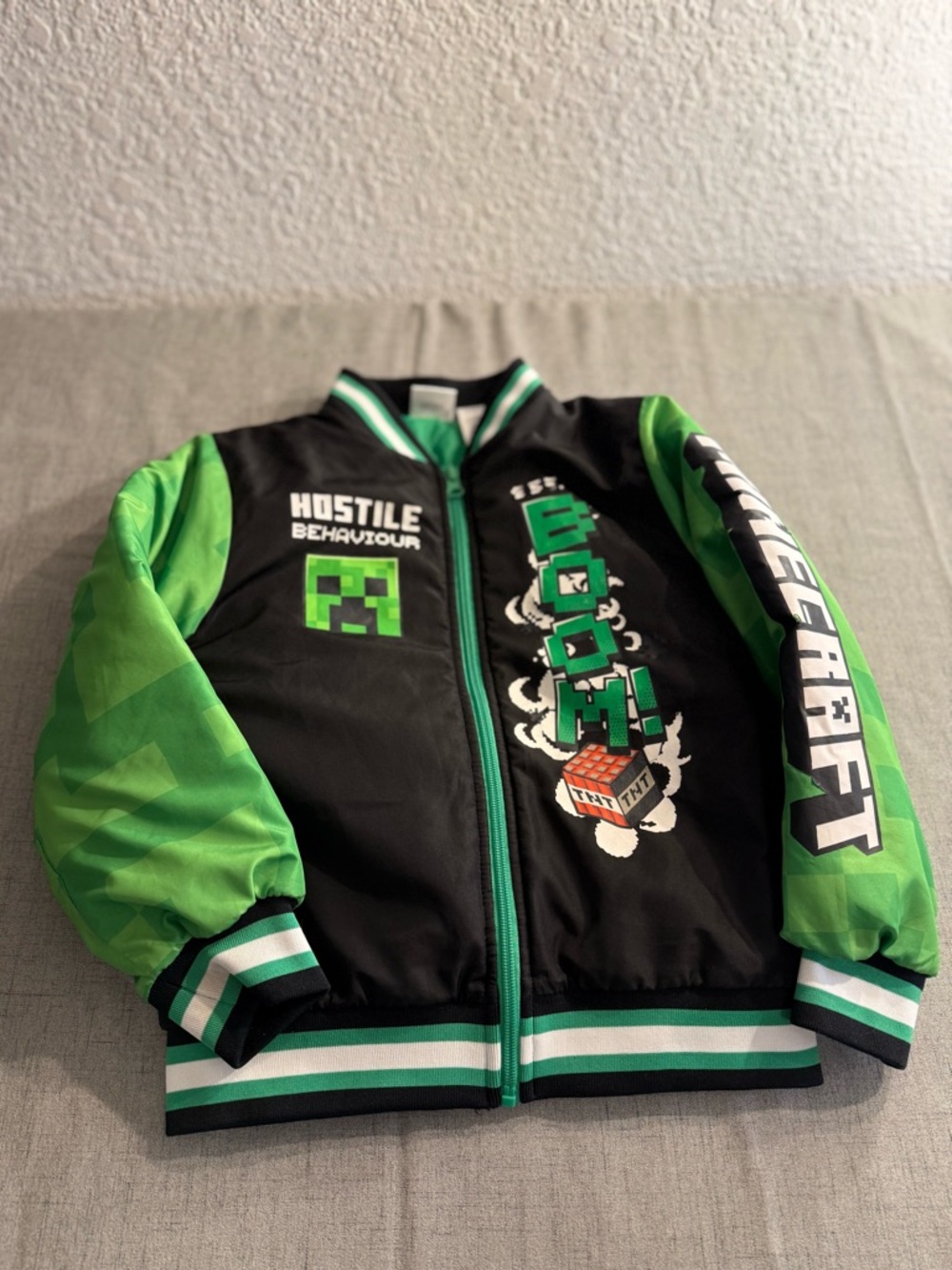 Minecraft Bomber Jacket for Boys, Zip-Up Creeper Varsity Jacket Size 6/7 EUC